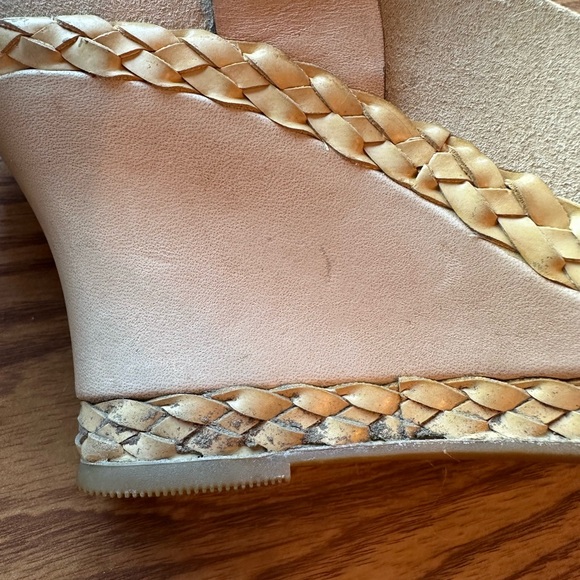 Earthies Sardina Sandals in Biscuit, size 6.5 - Picture 7 of 8